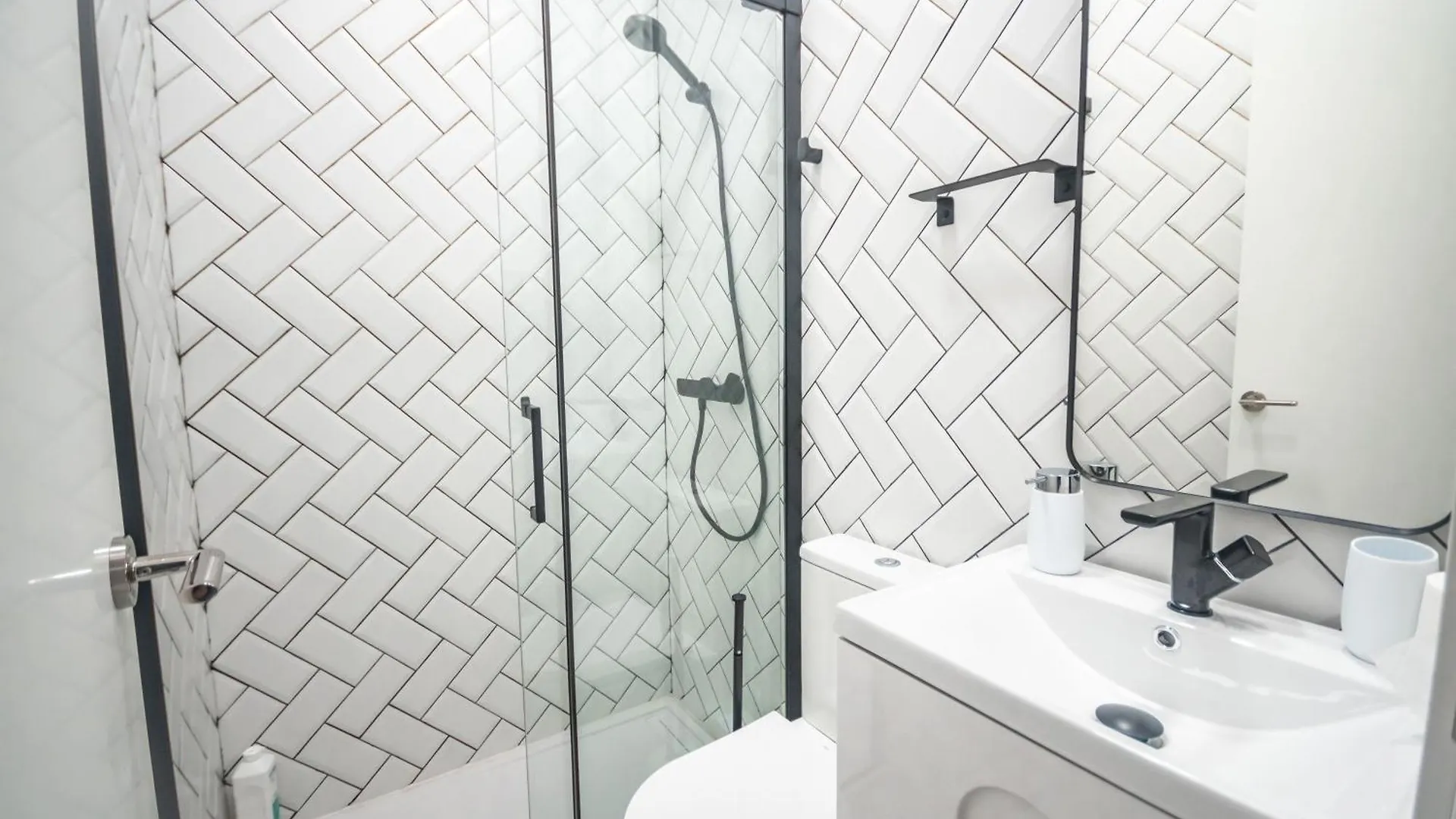 Gran Apartamento 6 Suites Bilbao Center Daire